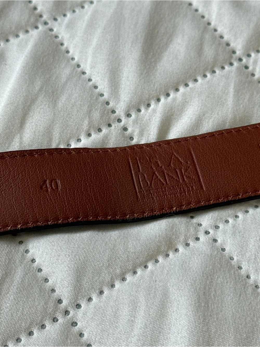 Jos. A. Bank Italian Croc Embossed Leather Belt Solid Brass Buckle
